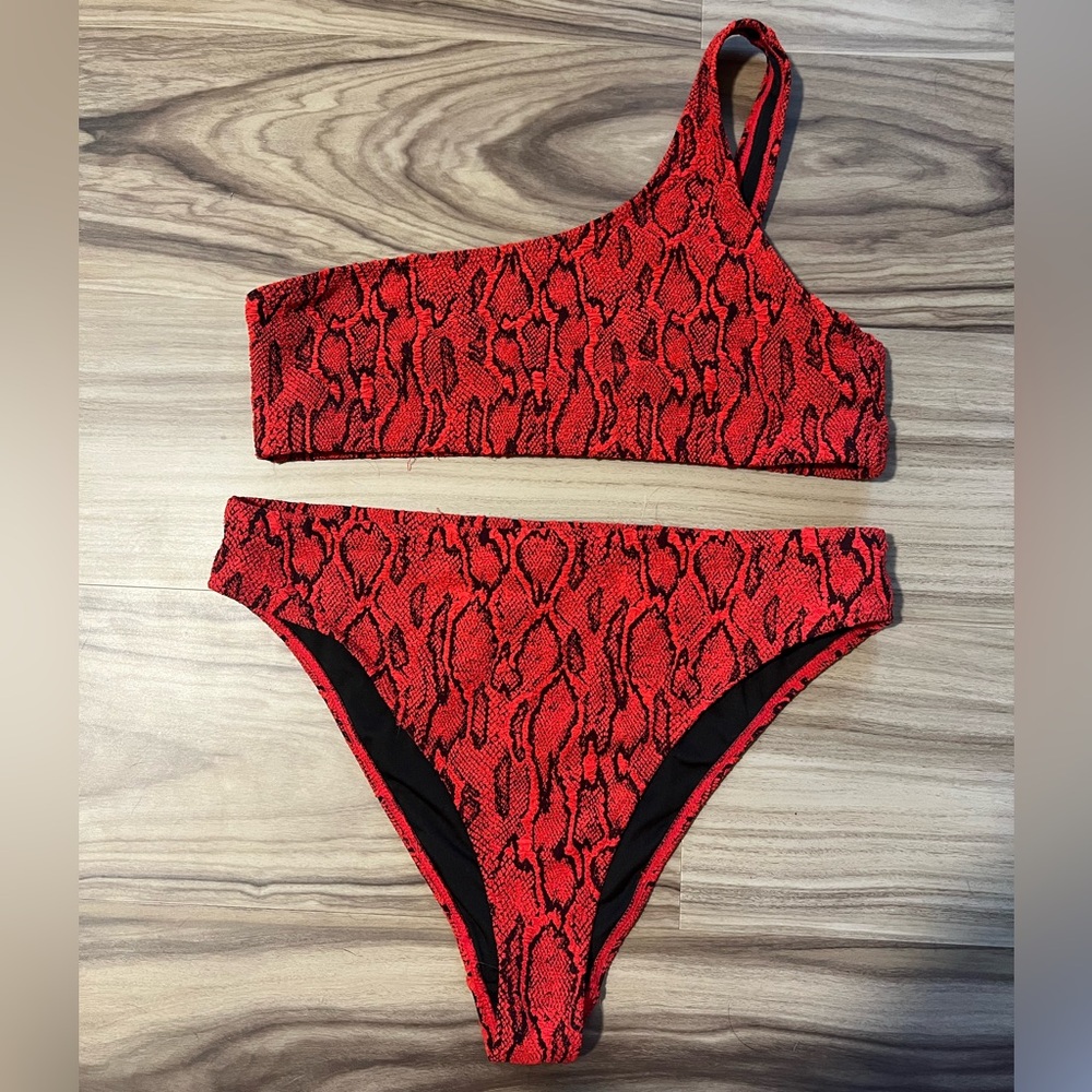 Nasty Gal One Shoulder Bikini Set